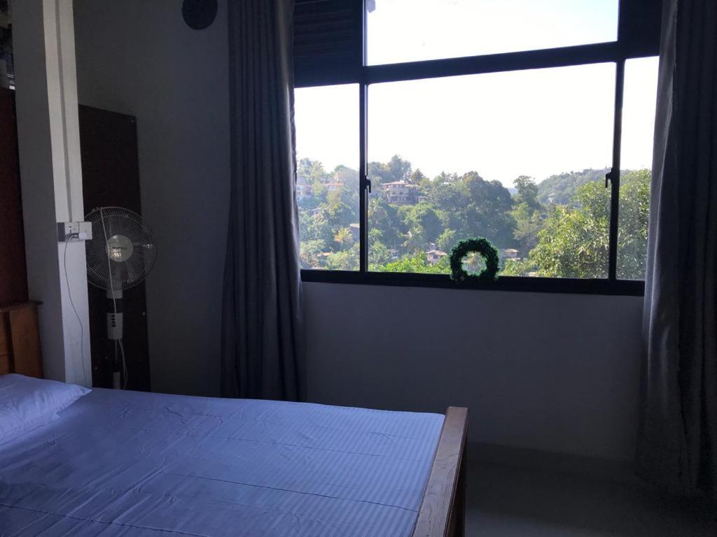 S V Homestay Kandy Dış mekan fotoğraf